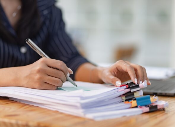 Concept,Of,Business,Accounting,And,Finances,,Business,Woman,Working,With